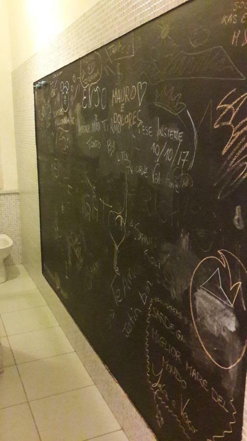 Centrum Rooms Каляри Екстериор снимка