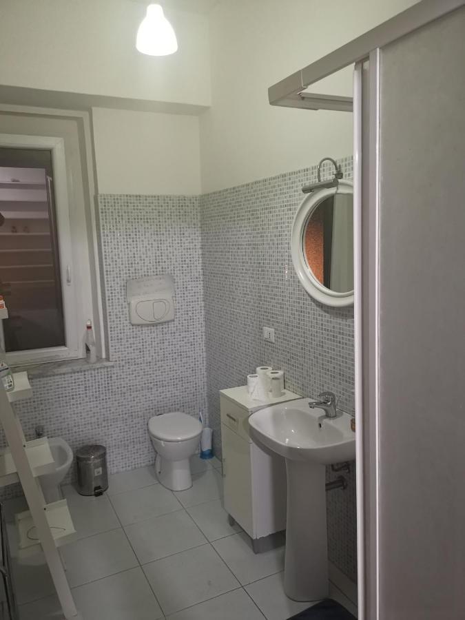 Centrum Rooms Каляри Екстериор снимка